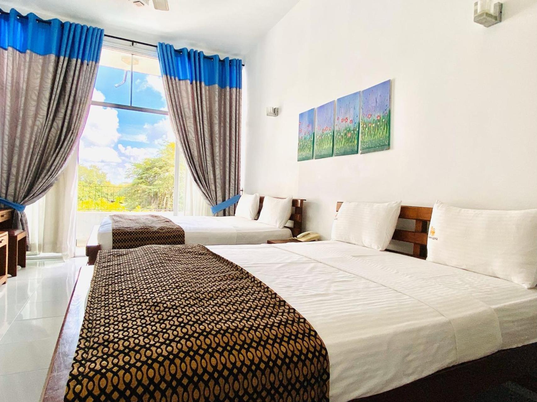 אנוראדפורה Ceylan Lodge מראה חיצוני תמונה