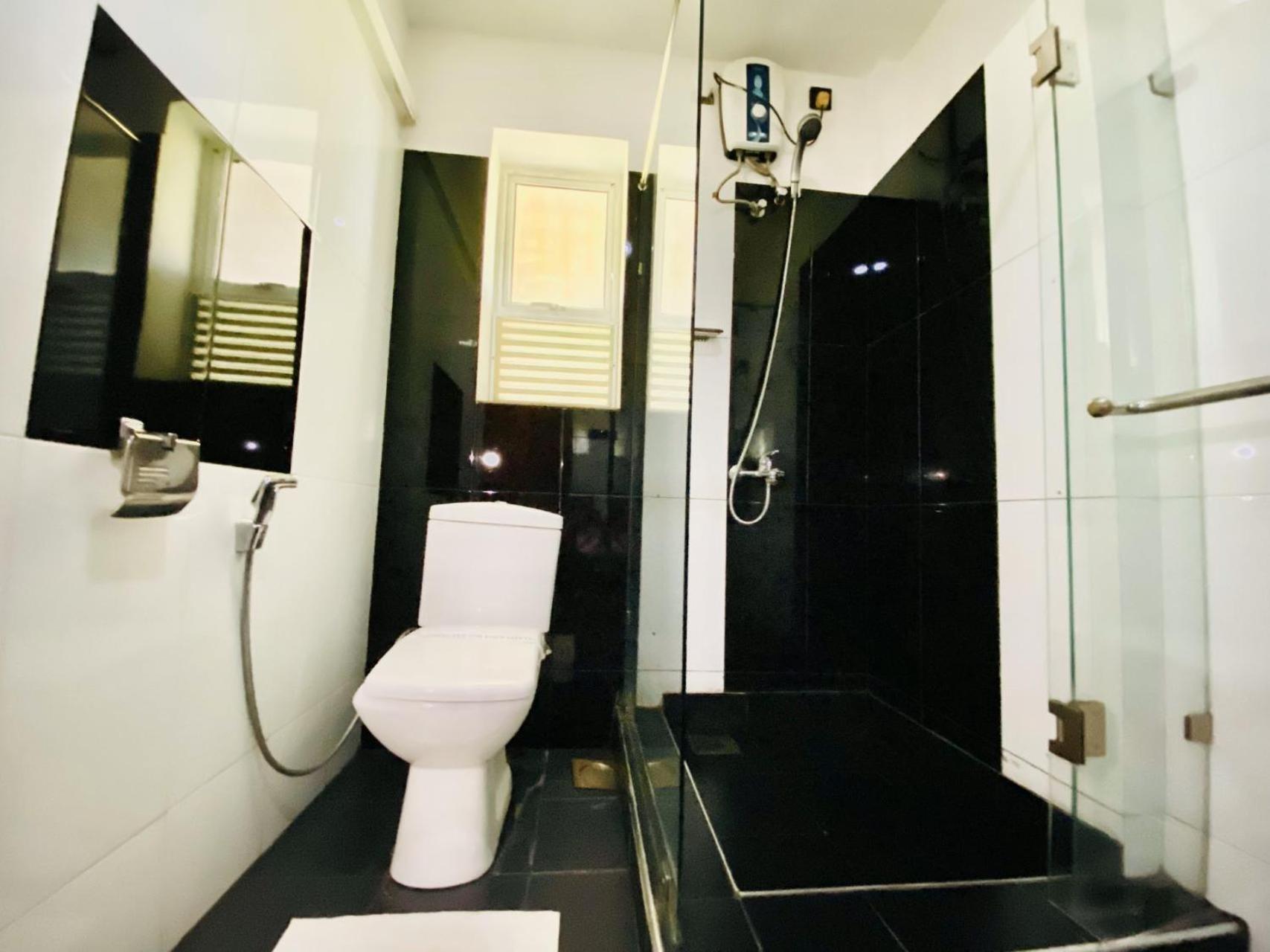 אנוראדפורה Ceylan Lodge מראה חיצוני תמונה