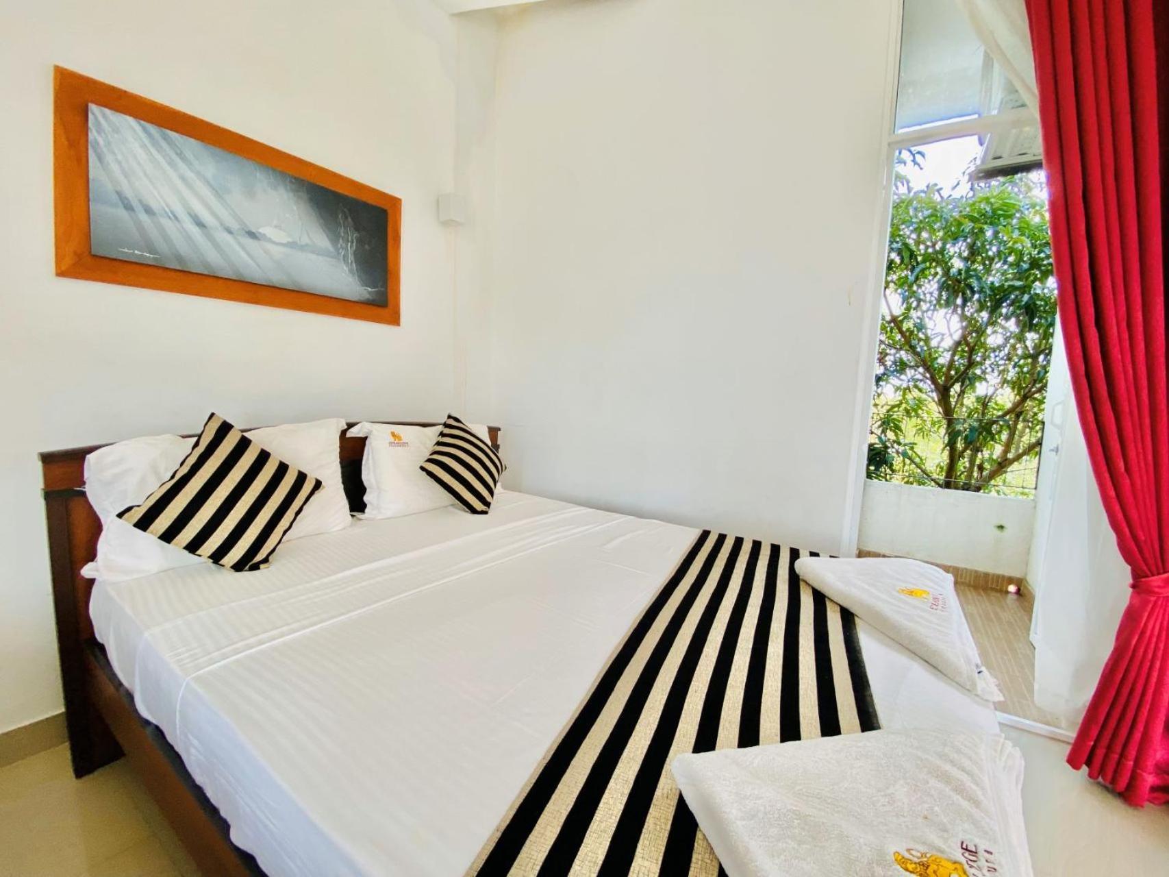 אנוראדפורה Ceylan Lodge מראה חיצוני תמונה